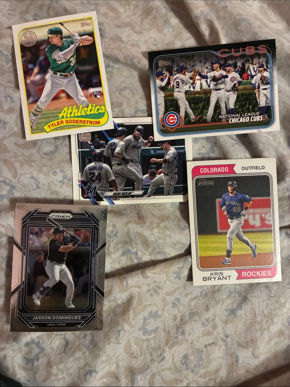 Topps Baseball Card Lot - Multi-Color Collector Set